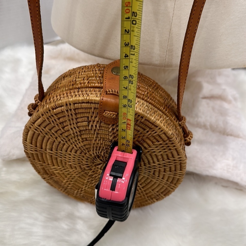 EUC Amerii Handwoven Rattan Bag - Picture 12 of 14